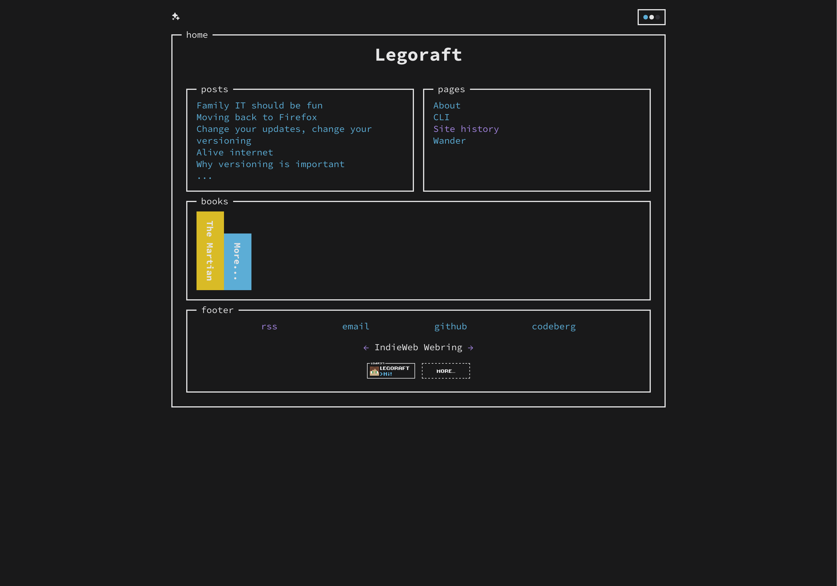 Head-first into the indie web, a bookshelf, webring and buttons